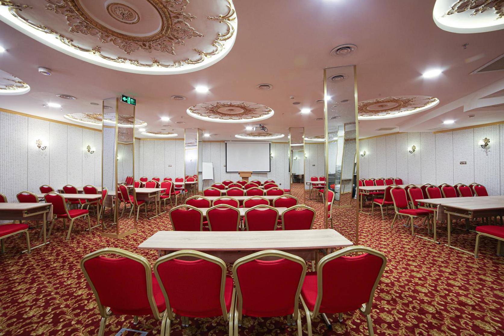 White Monarch 4* Istanbul